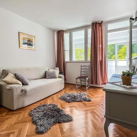 Ladovina Lägenhet Split Exteriör bild
