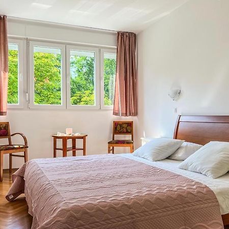 Ladovina Lägenhet Split Exteriör bild
